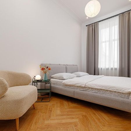 2К Квартира Вул Куліша Форум Lviv Exterior foto